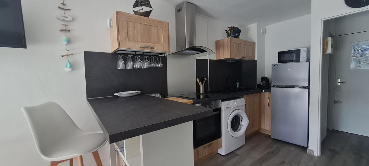 Appartement Avec Balcon, Vue Mer, Piscine, Parking Agde Bagian luar foto